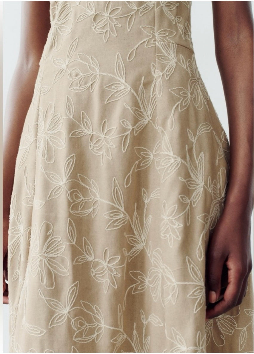 NWT Zara SS24 Embroidered Floral Midi Dress Ecru/Beige Wmns Sz M 3447/682