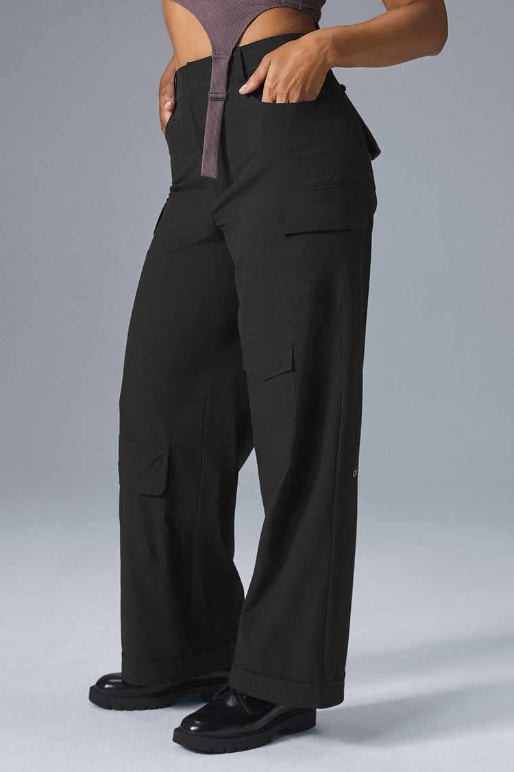 NWT Alo Yoga Mid Rise Workwear Black Cargo Pants Wmns Sz M