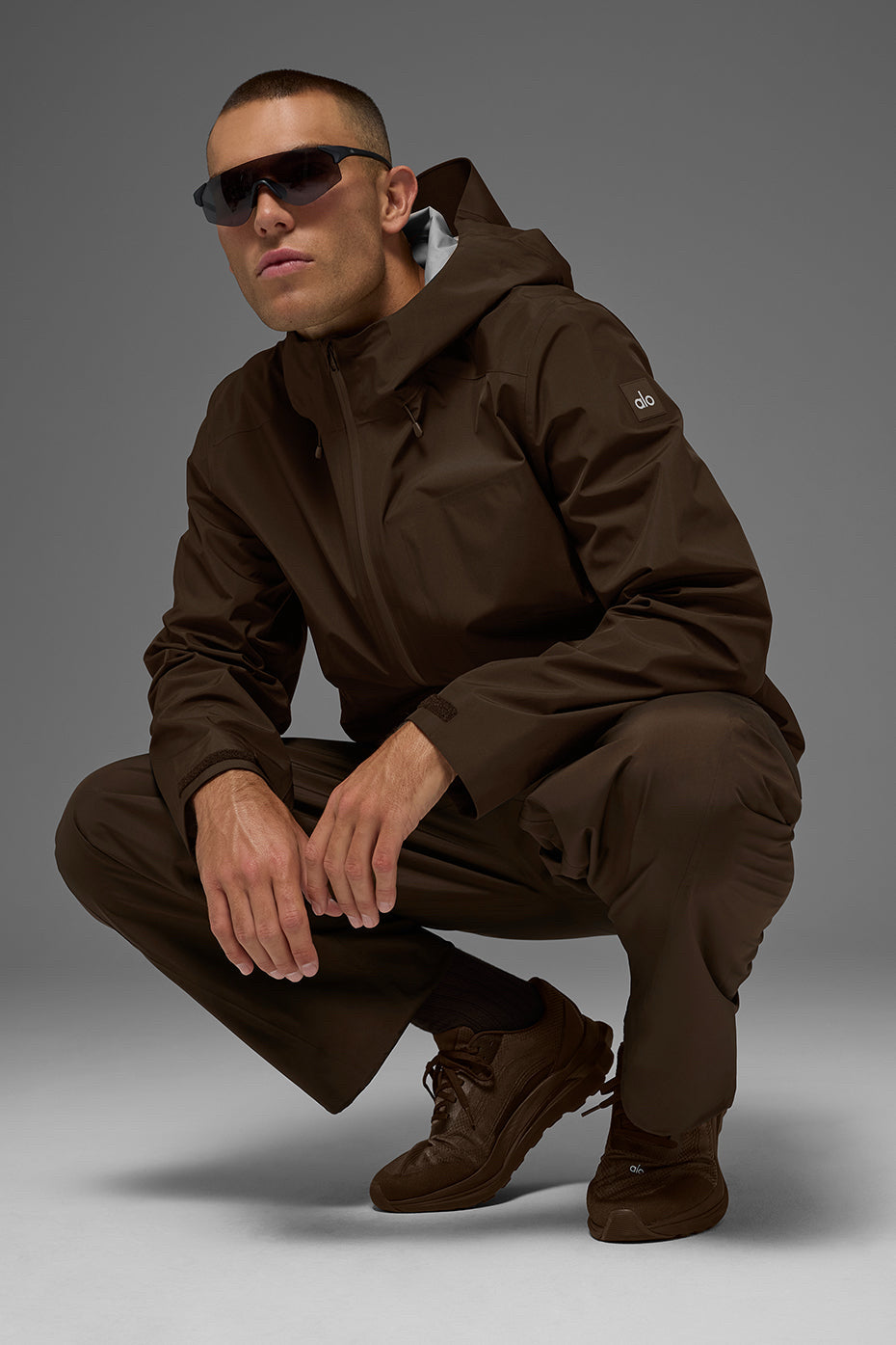 Alo Yoga Mens Alpha Shell Jacket Sz Large L Brown NWT Jacket Rain lightweight