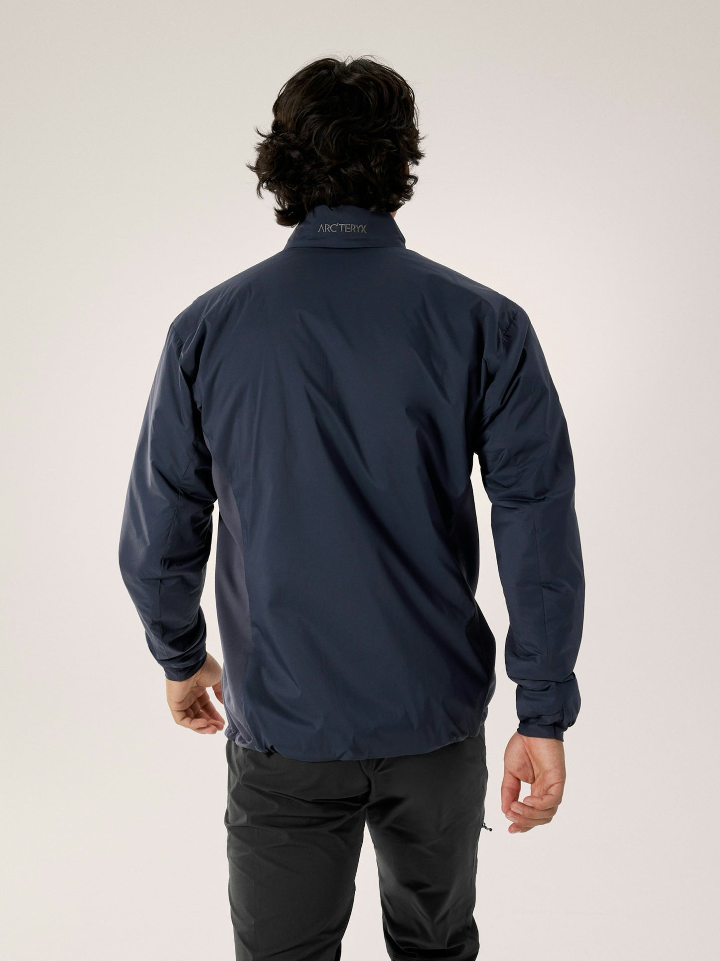NWT Arc'teryx Mns Sz L Solid Navy Atom Insulated Hiking Jacket Windbreaker