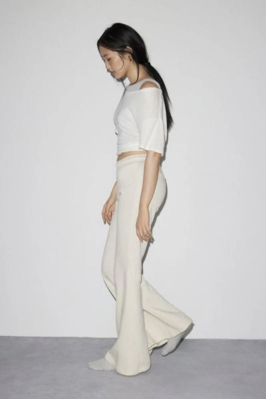 NWT Out From Under 2 PC Set Alessia Flared Sweatpants Sz M Cropped Cream Sweater Sz S