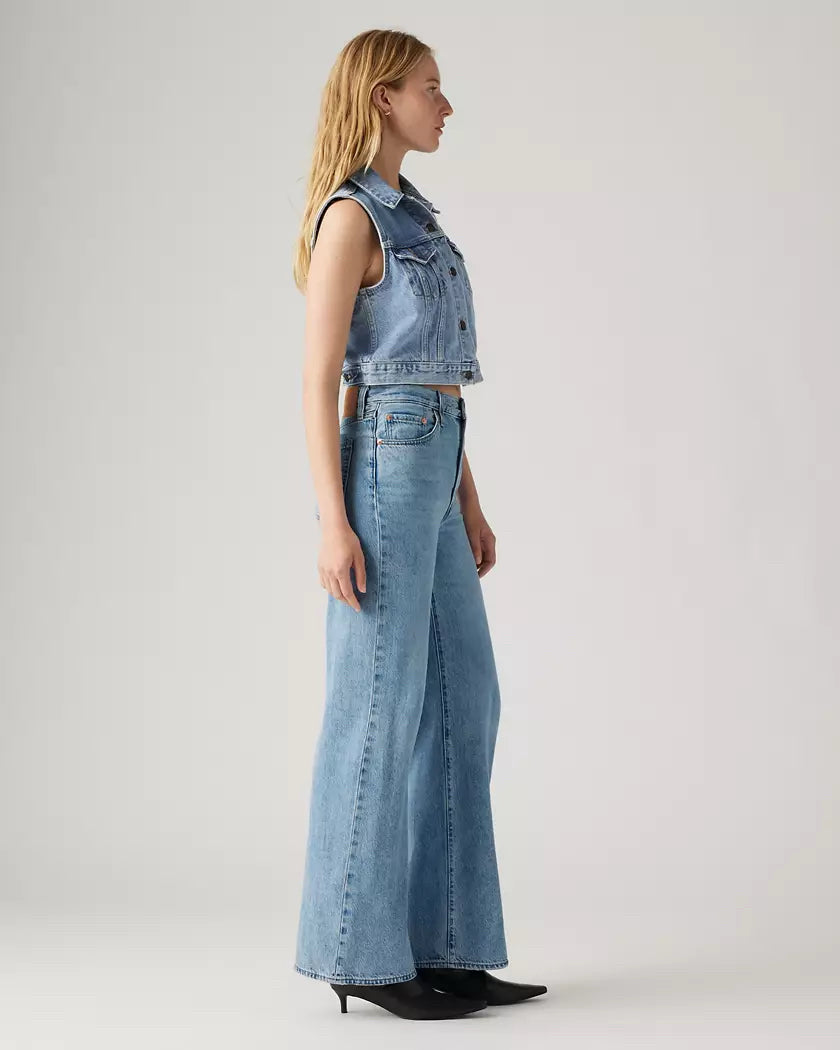 NWT Levi’s Women Ribcage Blue Wide Leg Jeans Size 28