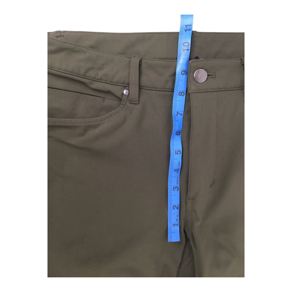 LULULEMON Commisson Chino Mid Rise Pants Mens Sz 31 Olive Green
