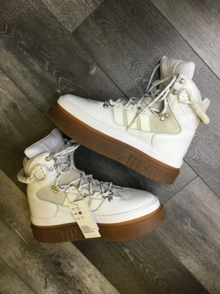 ADIDAS SHOES SNEAKERS Ivy Park Womans Sz 8 White Sleek Boots Gumsole Renaissance