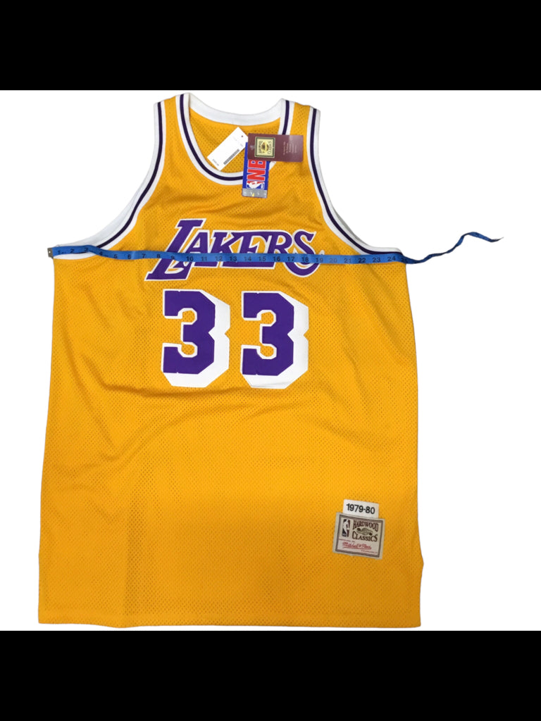 MITCHELL & NESS LAKERS ABDUL-JABBAR #33 Basketball Away Jersey Size XL Yellow