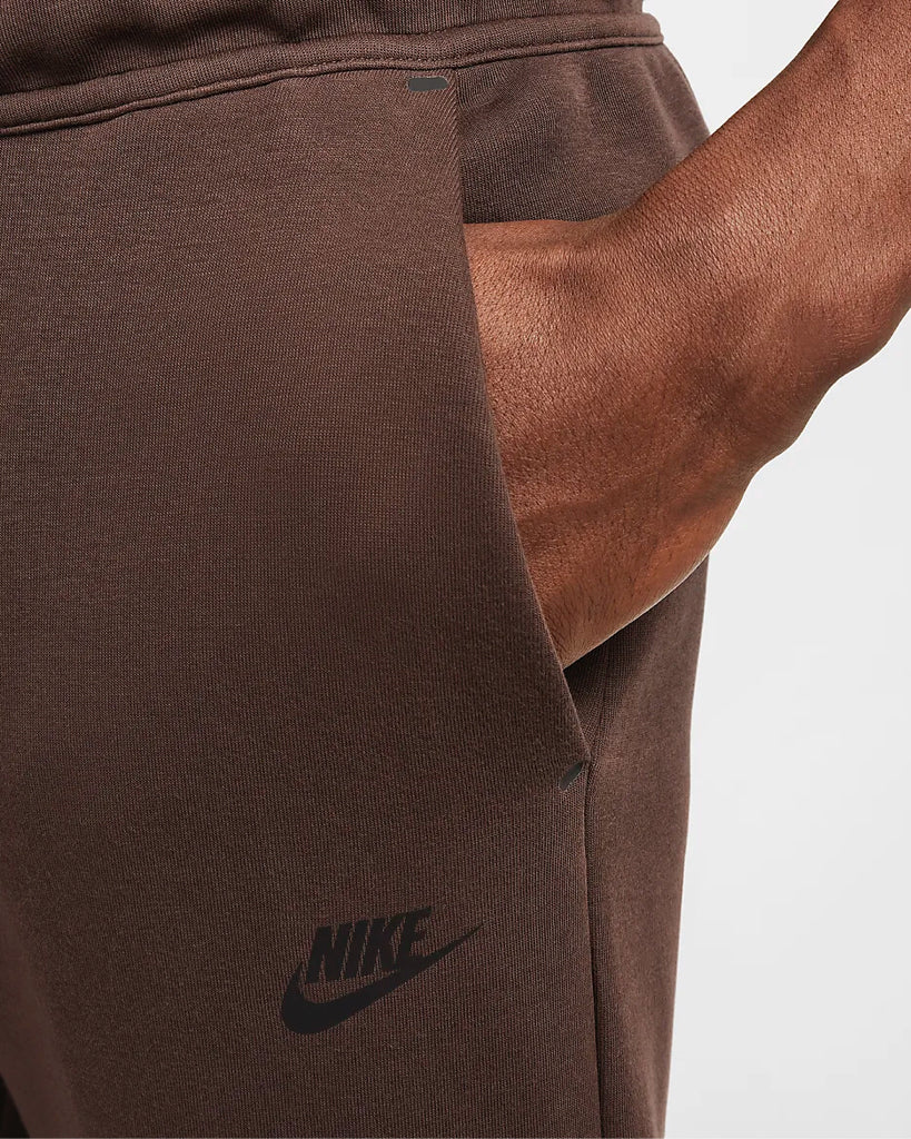 NWT NIKE TECH MENS FLEECE JOGGERS SIZE XL SWEATPANTS CHOCOLATE TAPER