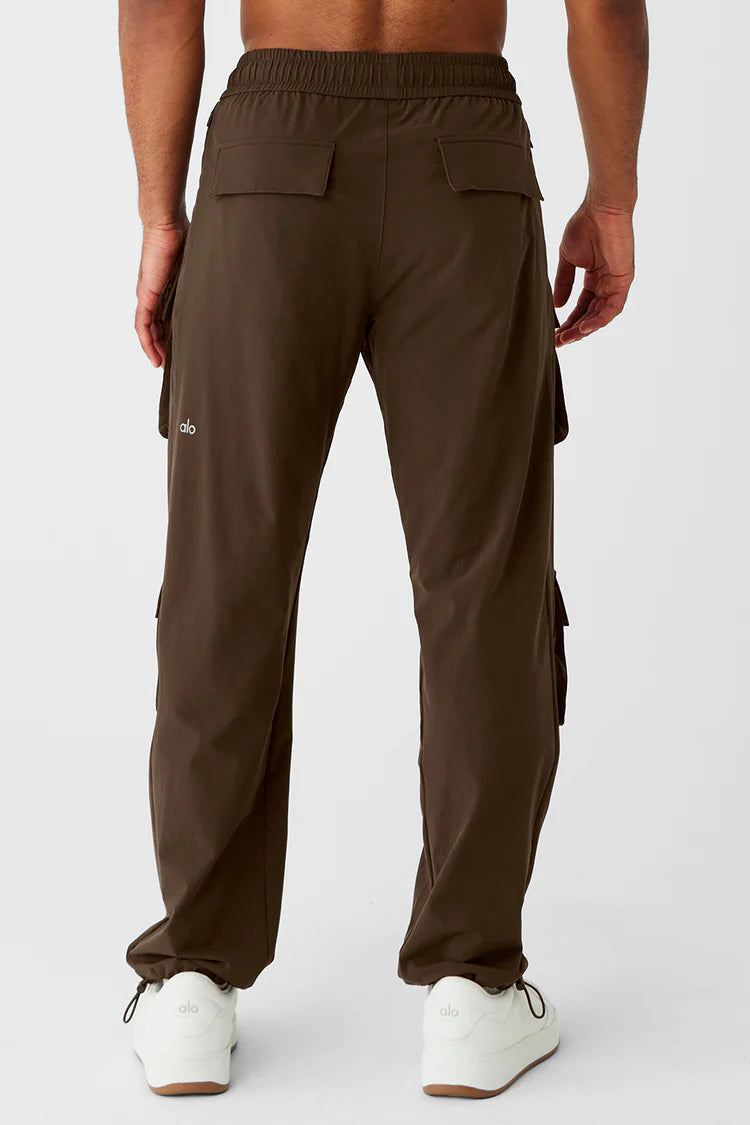 NWT ALO Yoga Cargo Venture Pant sz S Espresso Brown Jogger Running Workout