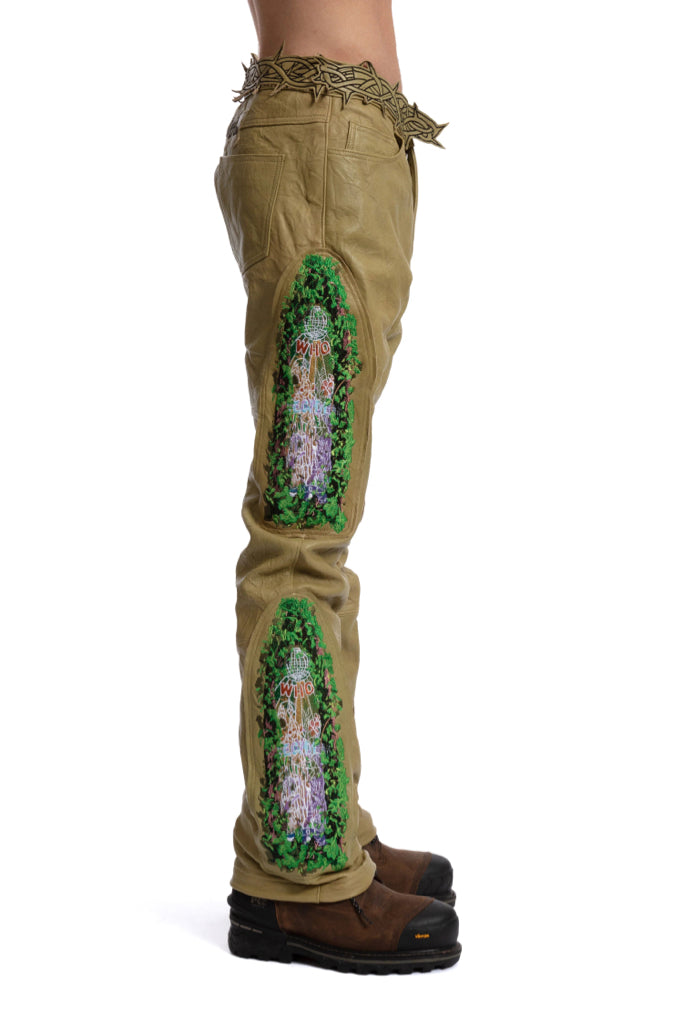 WHO DECIDES WAR Size 32 = MED Olive Jeans