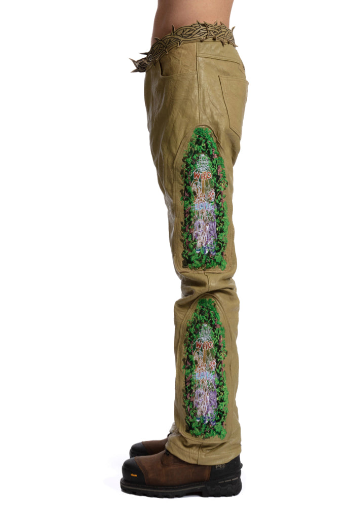 WHO DECIDES WAR Size 32 = MED Olive Jeans