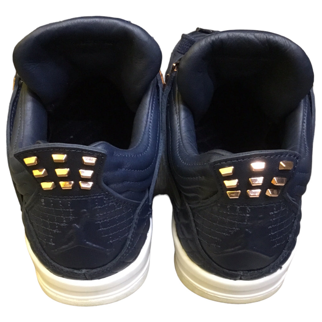 JORDAN Shoe Size 10 Navy Sneakers