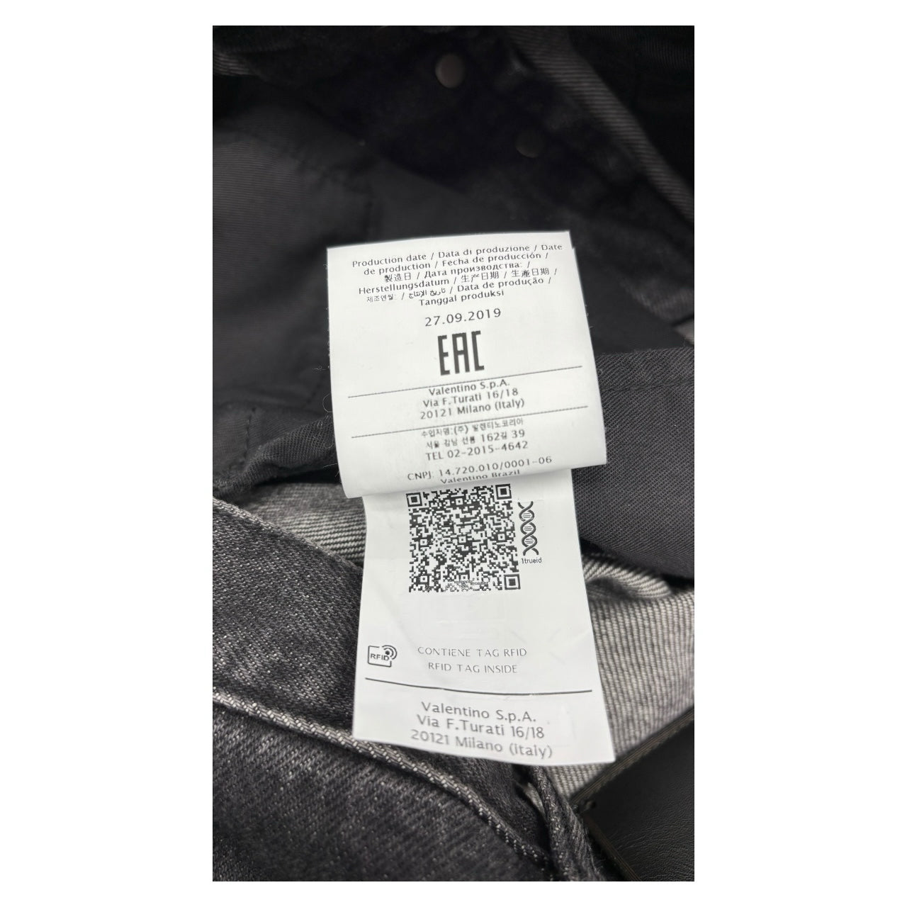 Valentino Straight Leg Big V Back Print Cuffed Black Gray Jeans Men Sz 30