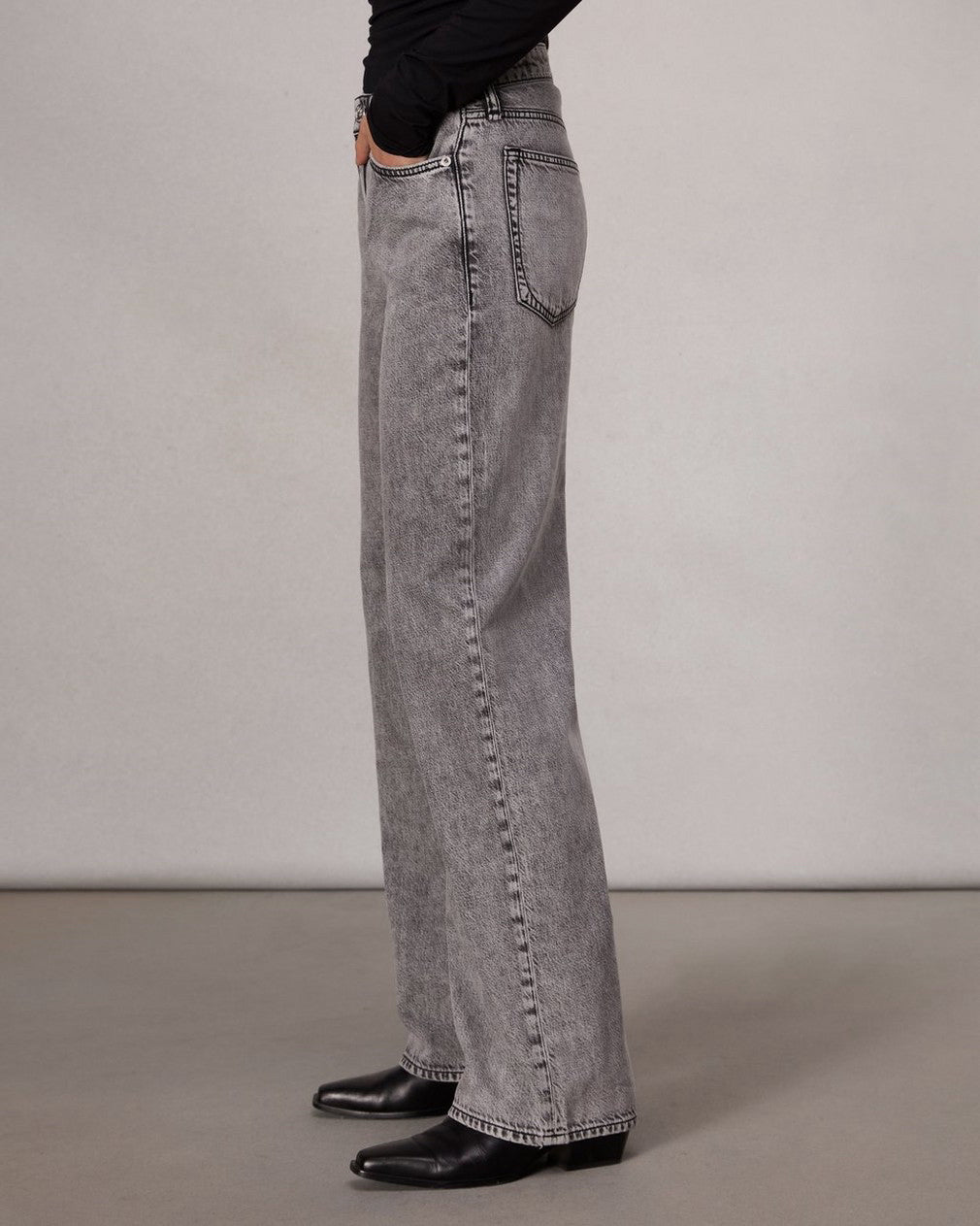 NWT Rag & Bone Featherweight Wide-Leg Logan Slate Gray Wmns Jean Sz 26