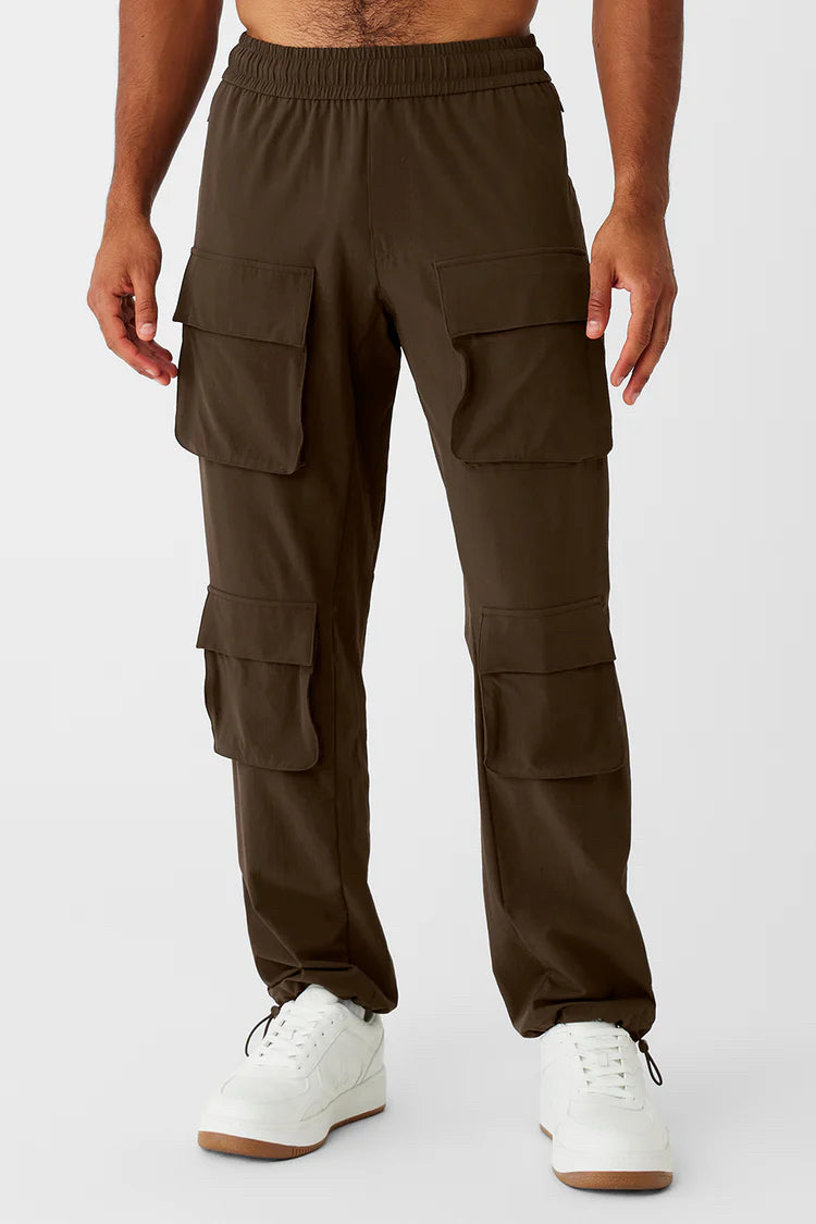 NWT ALO Yoga Cargo Venture Pant sz S Espresso Brown Jogger Running Workout