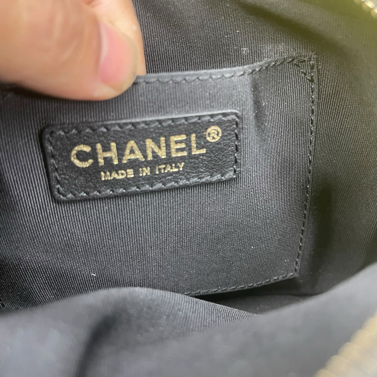 Chanel Black Camera Casee Quilted Leather Calfskin Women Crossbody Handbag