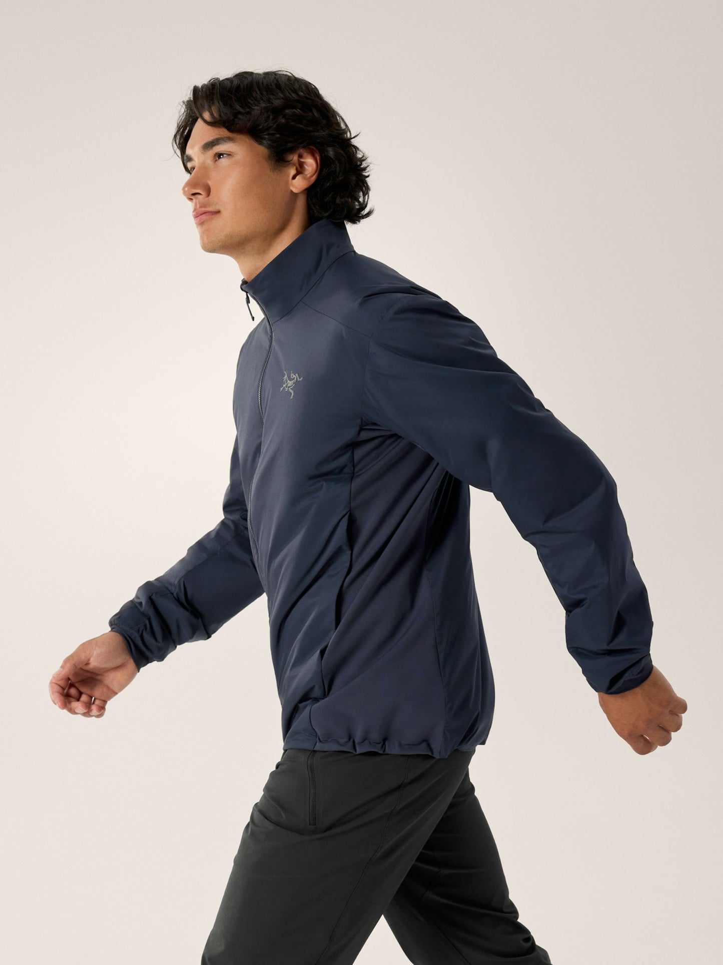 NWT Arc'teryx Mns Sz L Solid Navy Atom Insulated Hiking Jacket Windbreaker