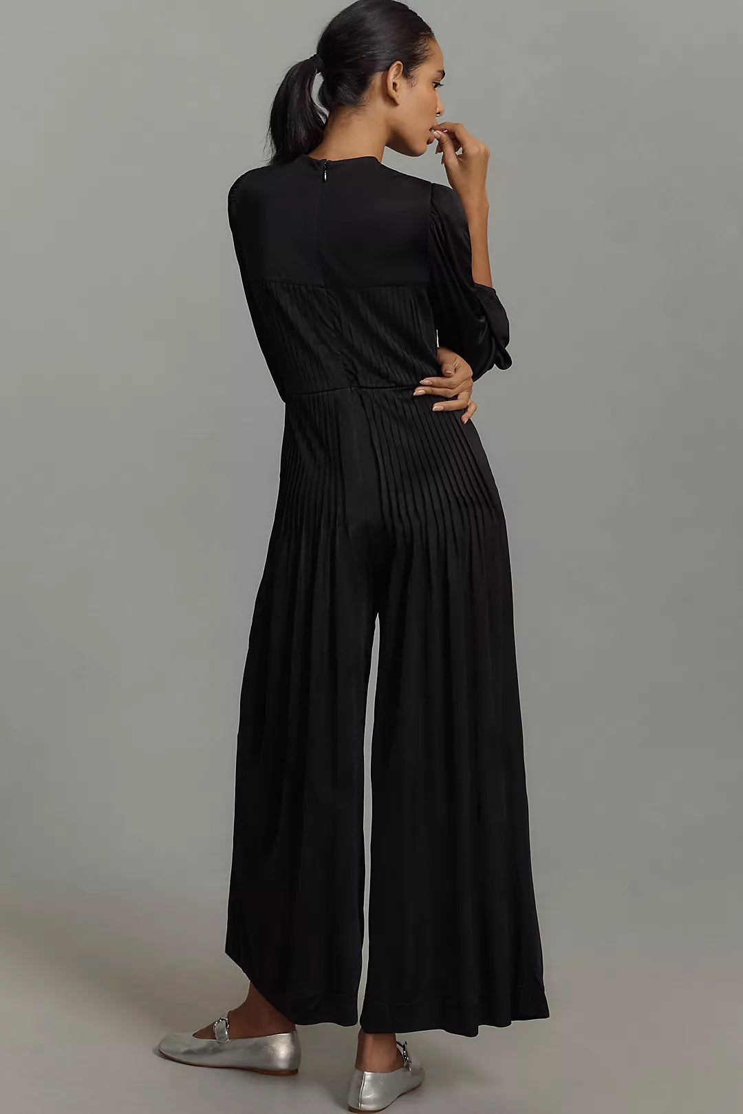 NWT FARM Rio Wmns Sz M Black Knot Long Balloon Sleeve Satin Pleated Jumpsuit