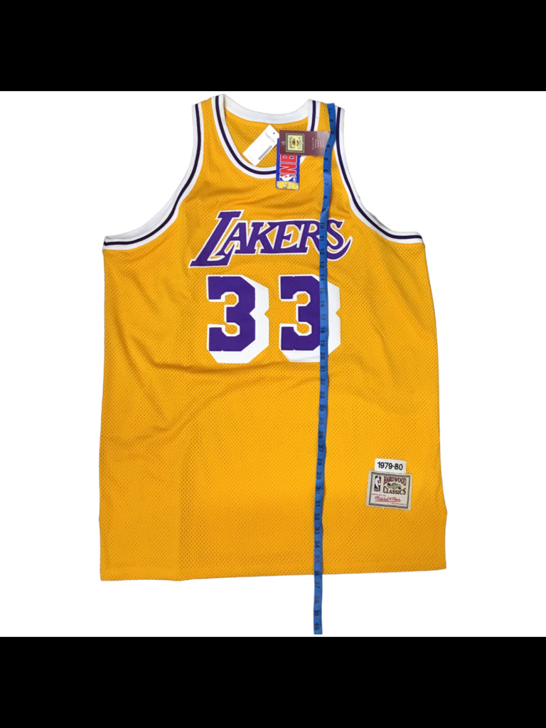MITCHELL & NESS LAKERS ABDUL-JABBAR #33 Basketball Away Jersey Size XL Yellow