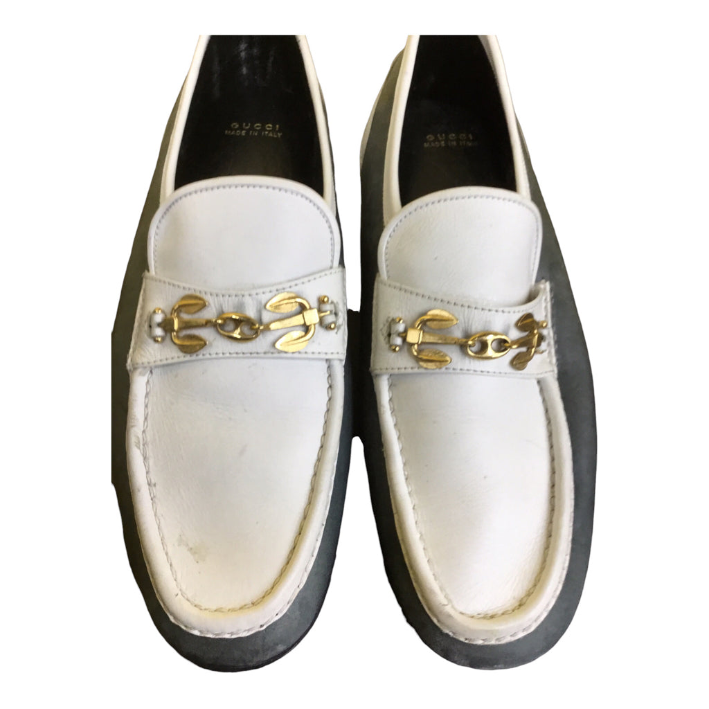VINTAGE GUCCI size 6.5 White Loafers
